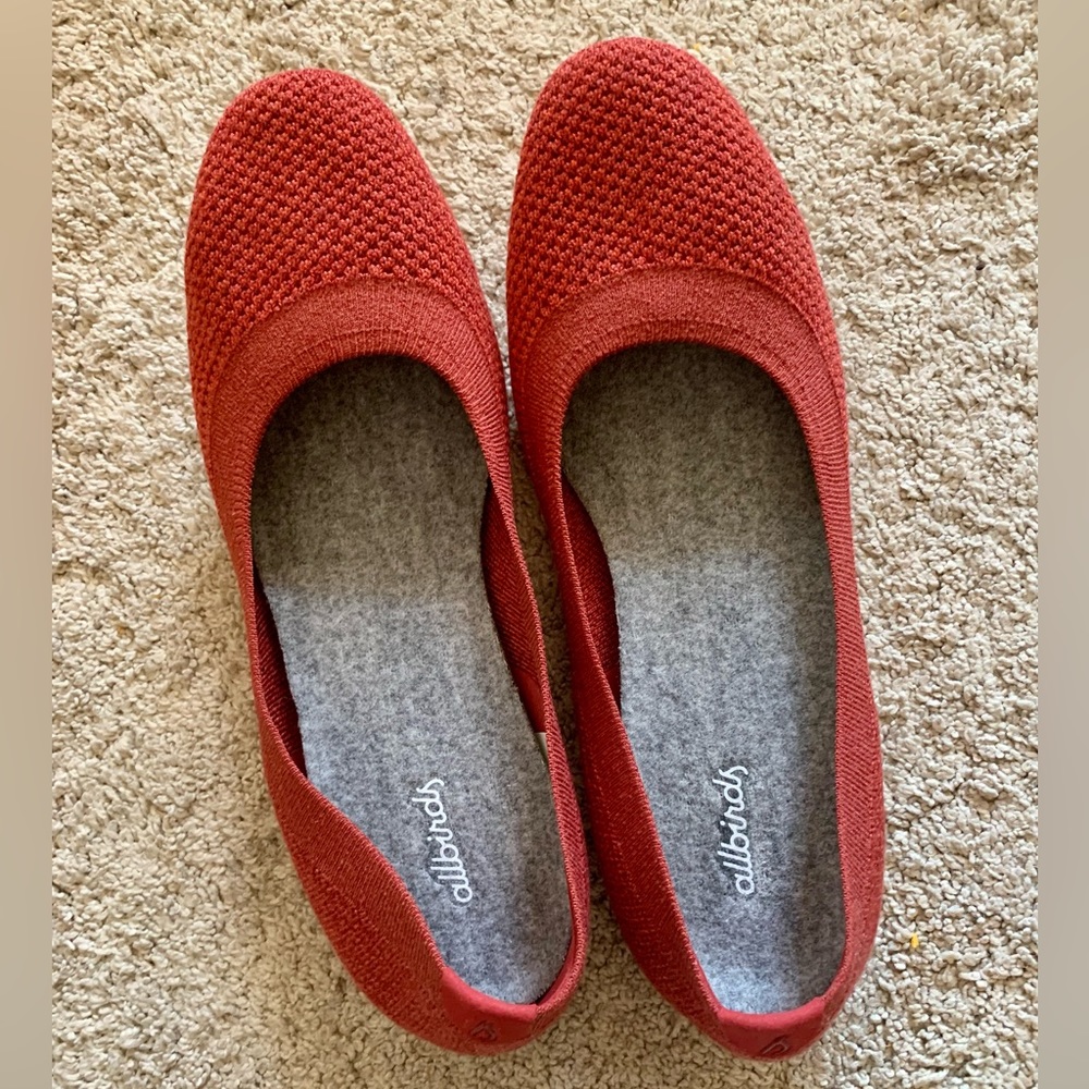 Allbirds pomegranate flats